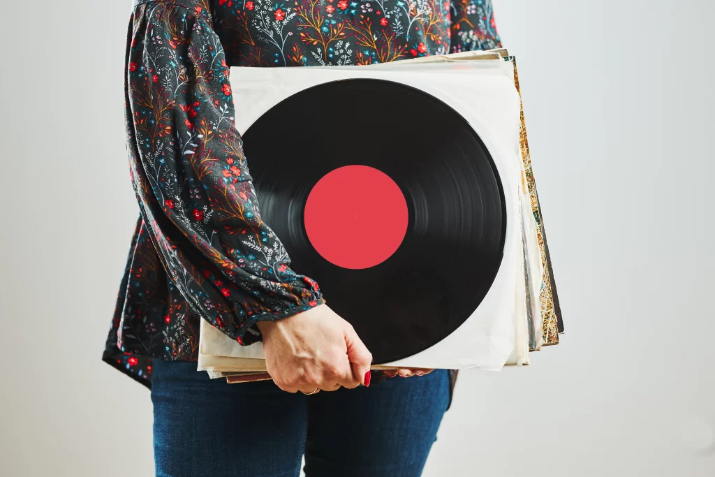 how to land your first record deal